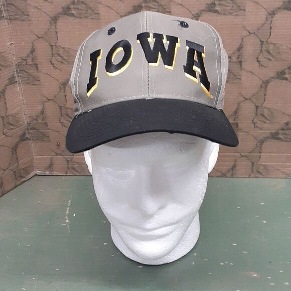 "Iowa" unisex cap  - Picture 1 of 5